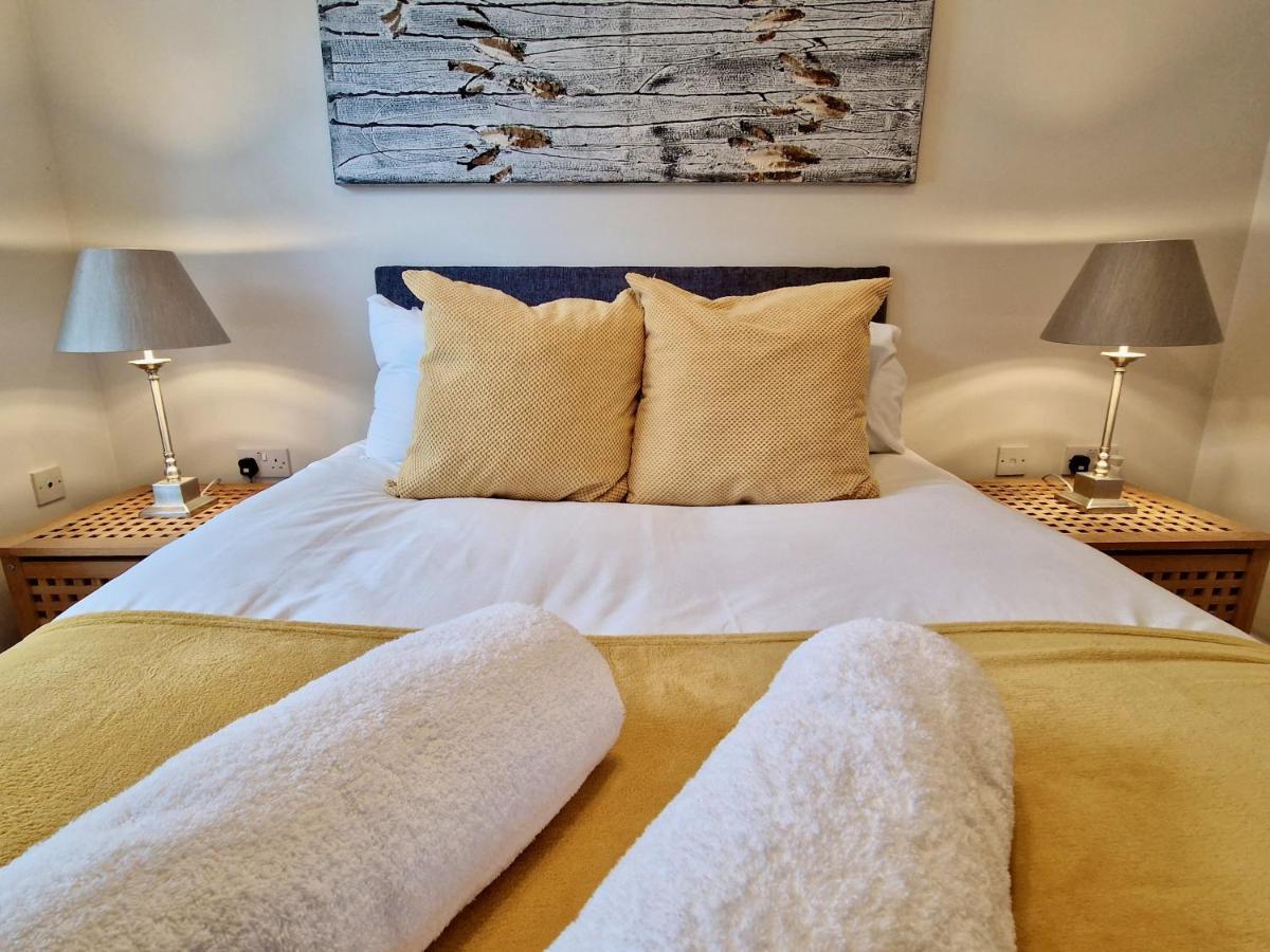 Stunning Luxury Serviced Apartment Next To City Centre With Free Parking - Contractors & Relocators Coventry Ngoại thất bức ảnh